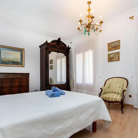 度假居 Cataluna By Interhome